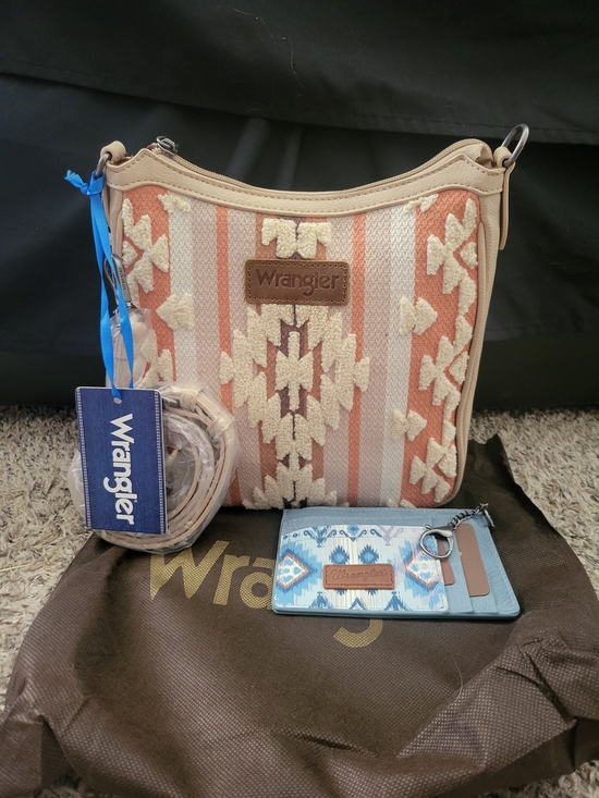 Wrangler Handbags - Wrangler Coral & Tan Southwestern Crossbody Bag with Cardholder
